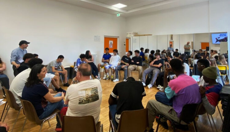 Redazione rivista Caro Tata